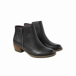 Kensie Ghita ankle boots 8.5